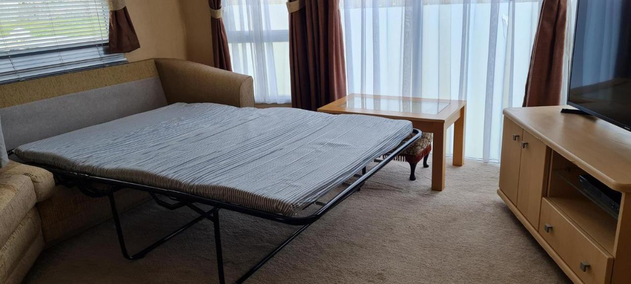 Hotel Lovely Caravan With Decking At Coral Beach Park In Lincolnshire Ref 77001C Ingoldmells Zewnętrze zdjęcie